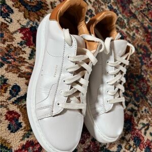 Alohas White and Tan Sneakers